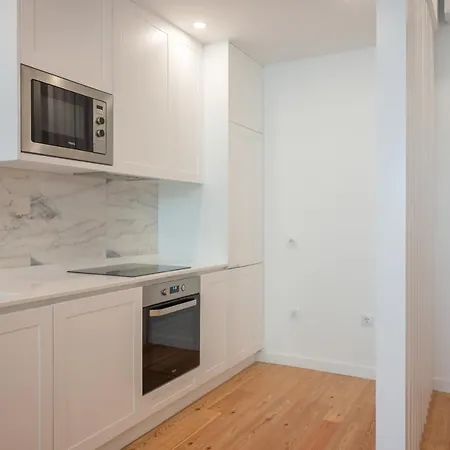 Apartment So Shiny