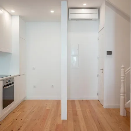 Apartment So Shiny